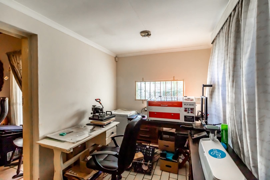 3 Bedroom Property for Sale in Kilner Park Gauteng