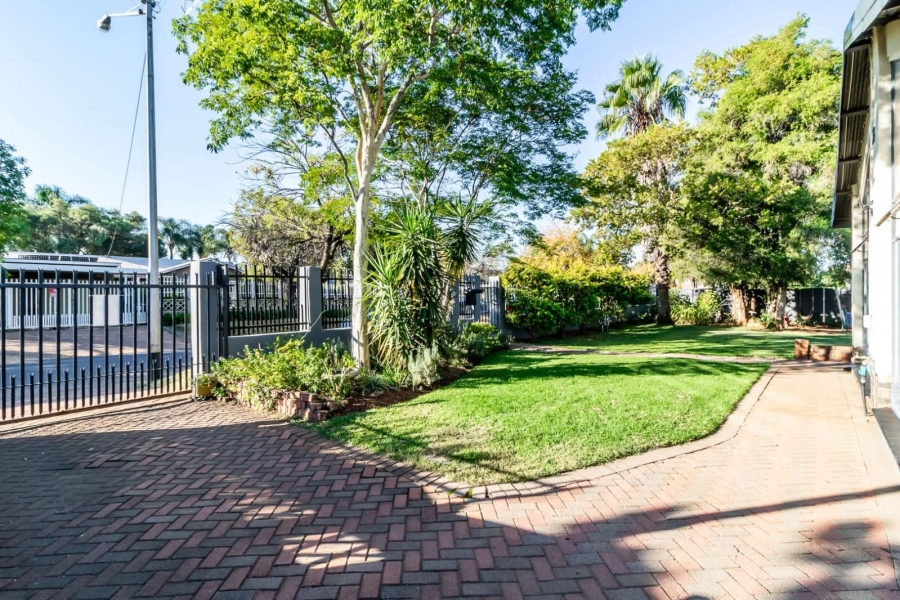 3 Bedroom Property for Sale in Kilner Park Gauteng