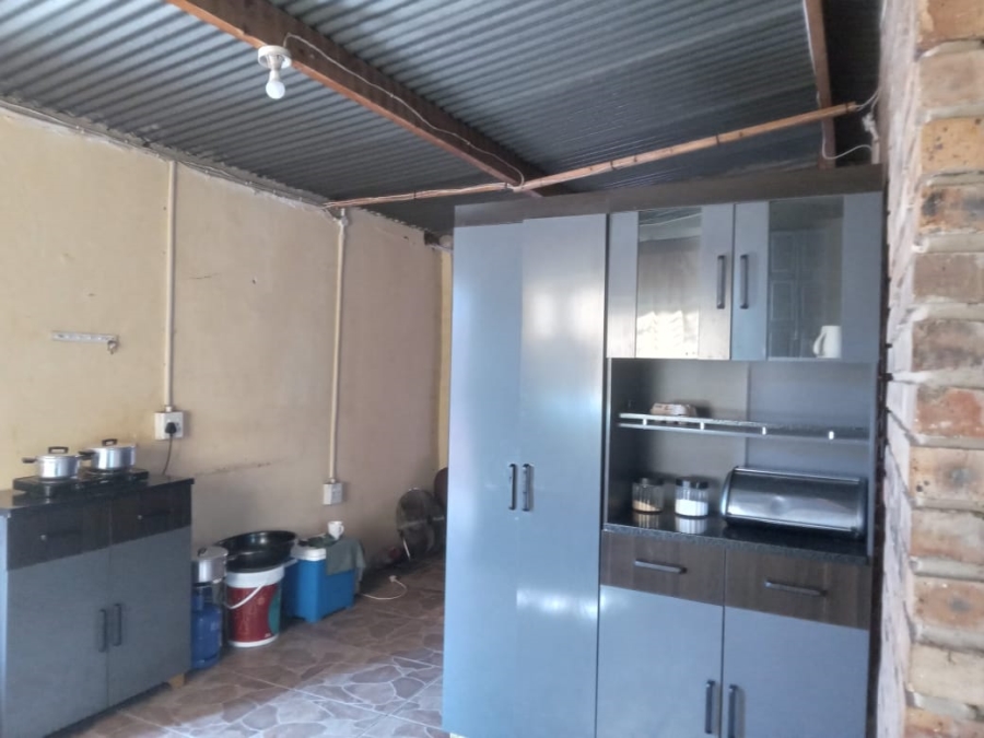 1 Bedroom Property for Sale in Zuurfontein Gauteng
