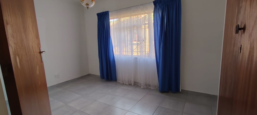 5 Bedroom Property for Sale in Carletonville Central Gauteng
