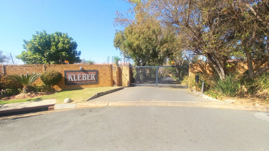 3 Bedroom Property for Sale in Noordhang Gauteng