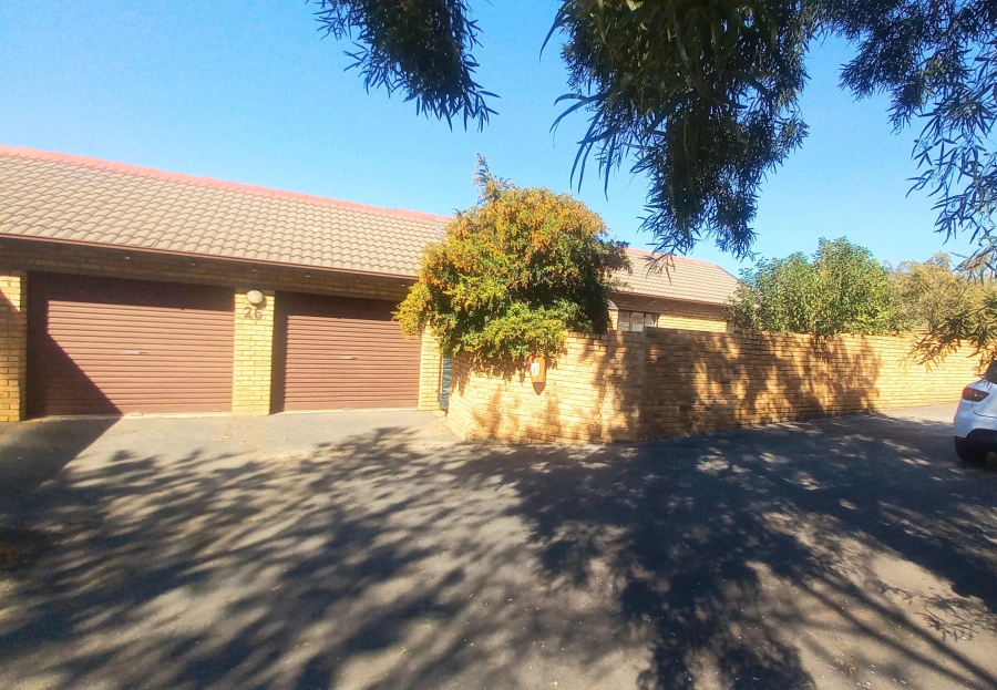 3 Bedroom Property for Sale in Noordhang Gauteng