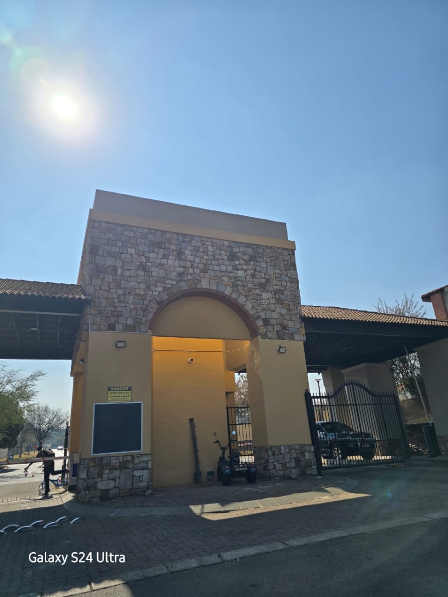 2 Bedroom Property for Sale in Castleview Gauteng