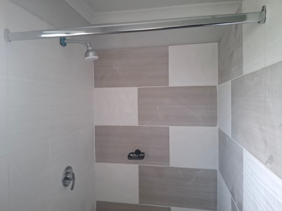 To Let 1 Bedroom Property for Rent in Croydon Gauteng