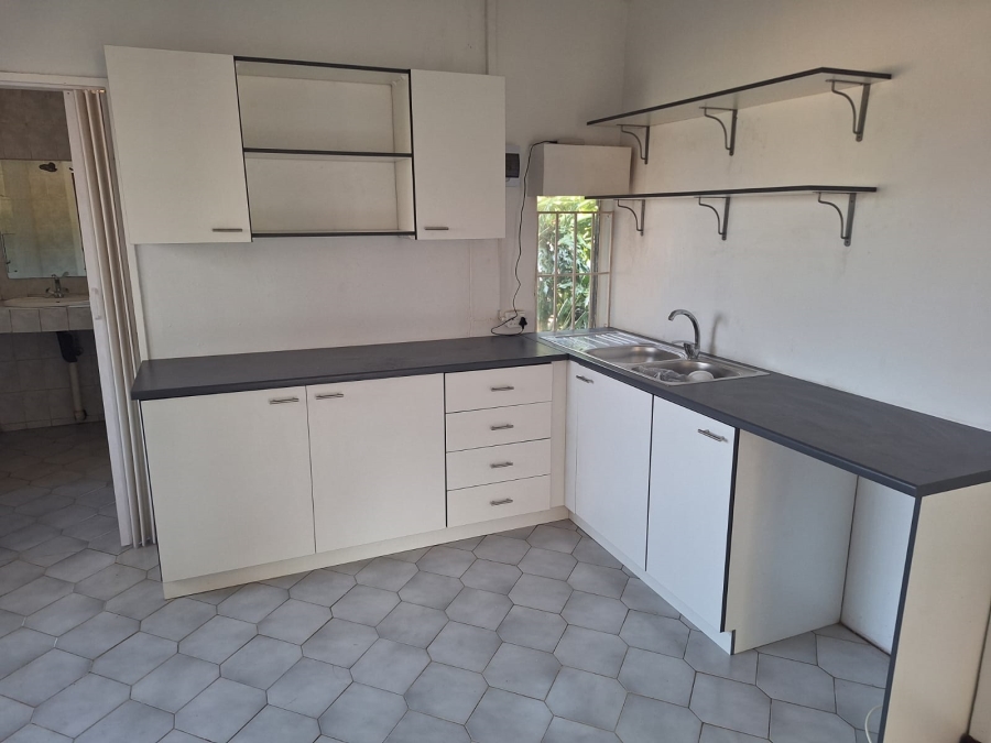 To Let 1 Bedroom Property for Rent in Suideroord Gauteng