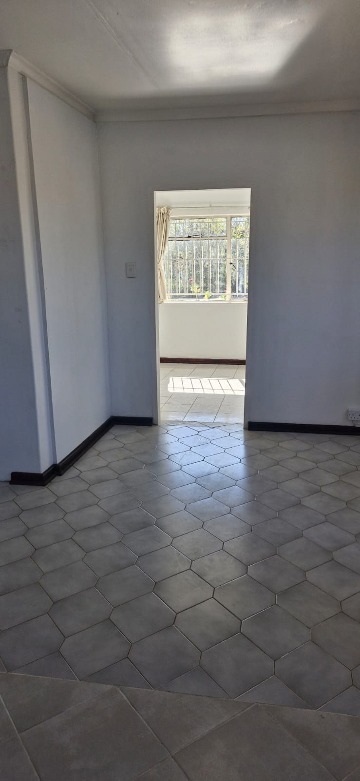 To Let 1 Bedroom Property for Rent in Suideroord Gauteng