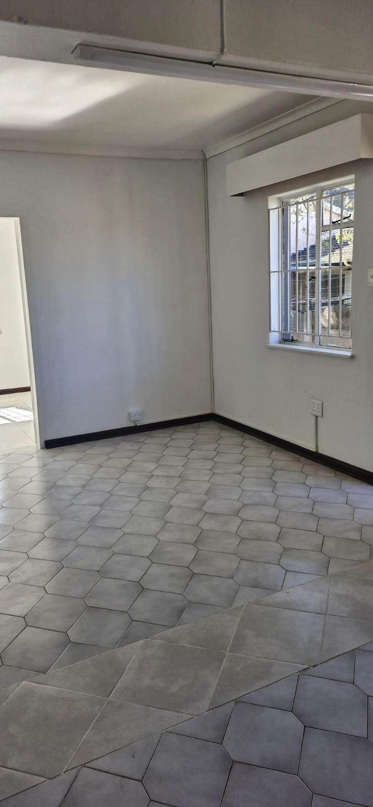 To Let 1 Bedroom Property for Rent in Suideroord Gauteng