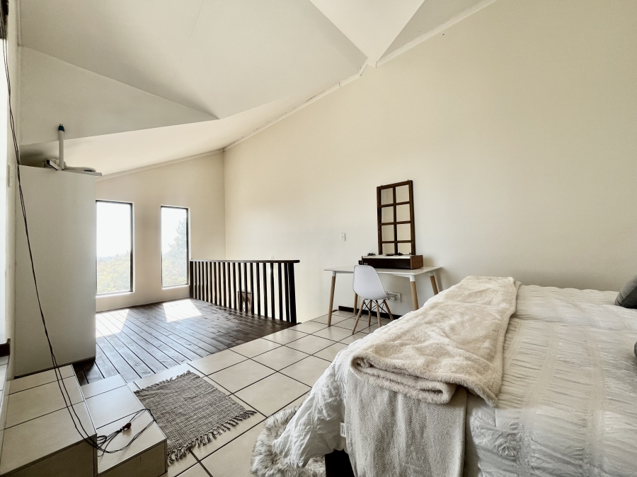 2 Bedroom Property for Sale in Beverley Gauteng
