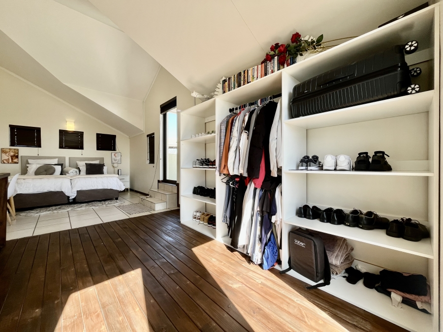 2 Bedroom Property for Sale in Beverley Gauteng