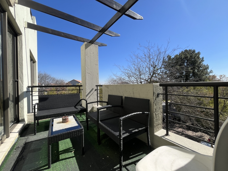 2 Bedroom Property for Sale in Beverley Gauteng