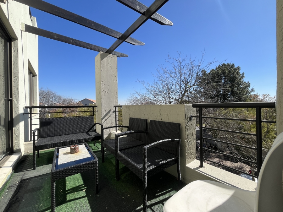 2 Bedroom Property for Sale in Beverley Gauteng
