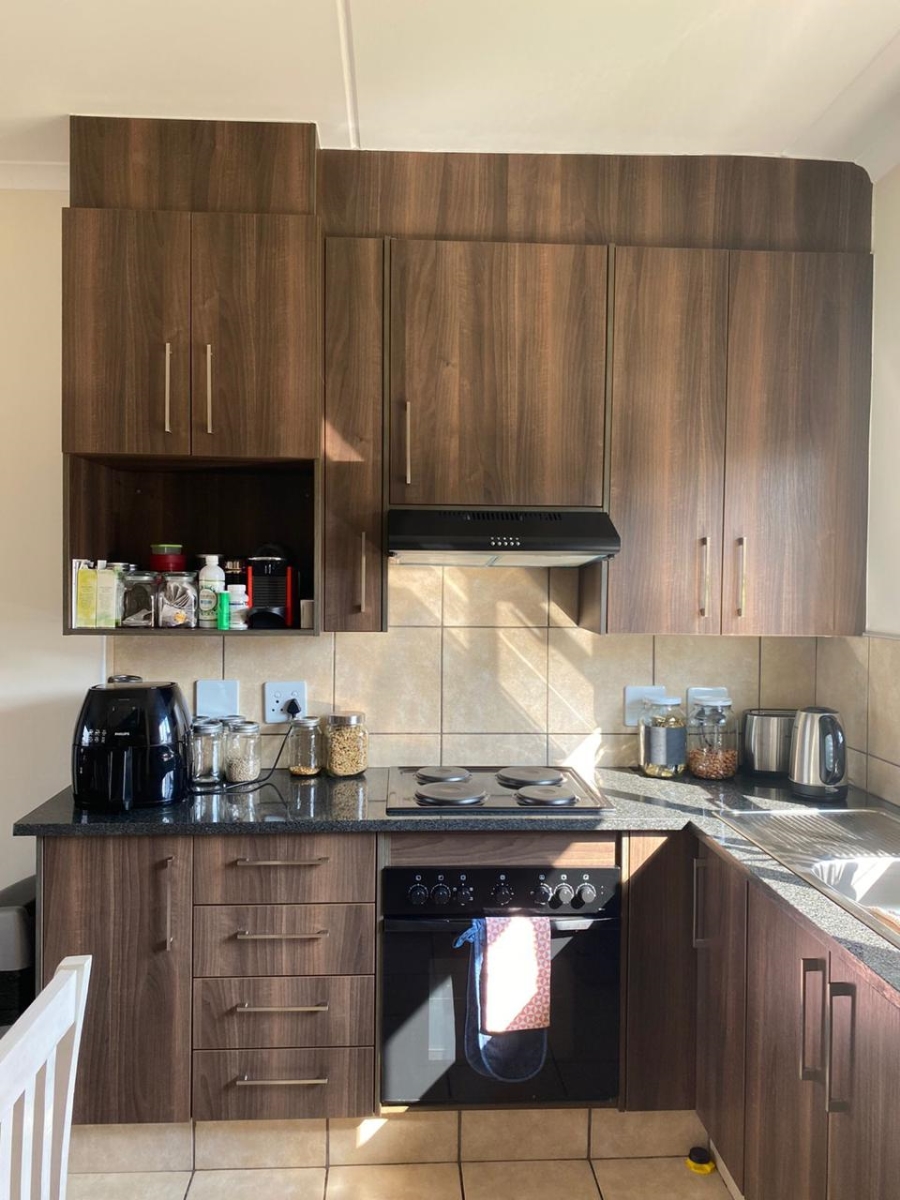 3 Bedroom Property for Sale in Barbeque Downs Gauteng