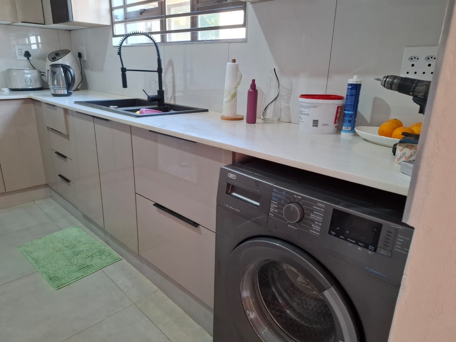 To Let 3 Bedroom Property for Rent in Marais Steyn Park Gauteng