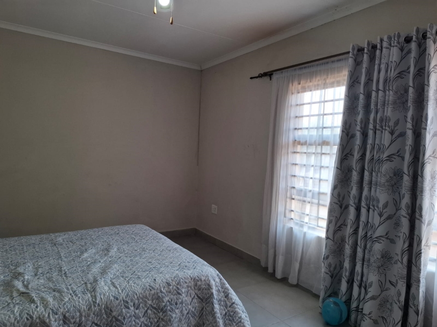 To Let 3 Bedroom Property for Rent in Marais Steyn Park Gauteng