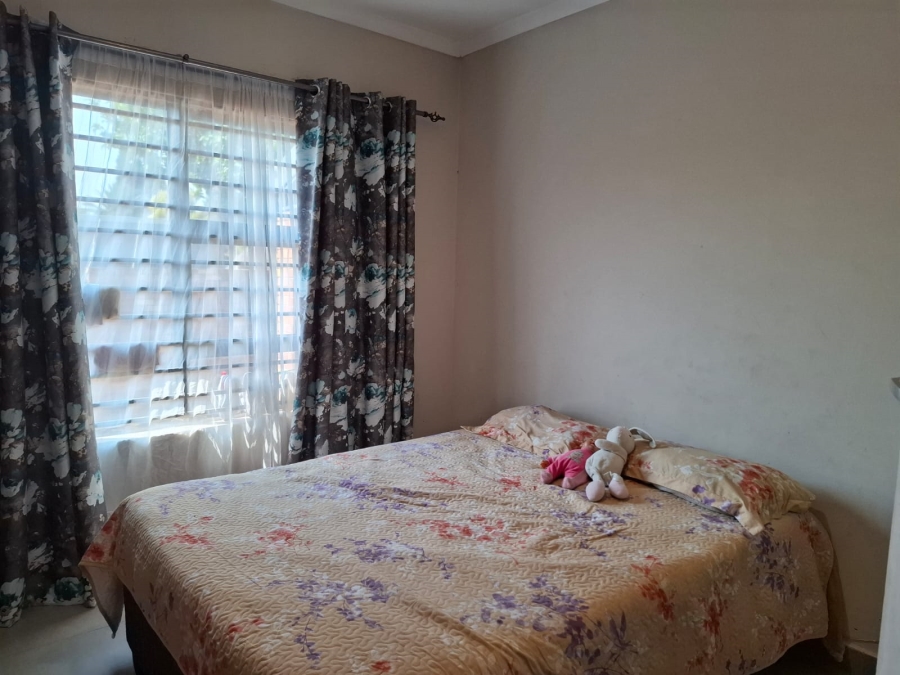 To Let 3 Bedroom Property for Rent in Marais Steyn Park Gauteng