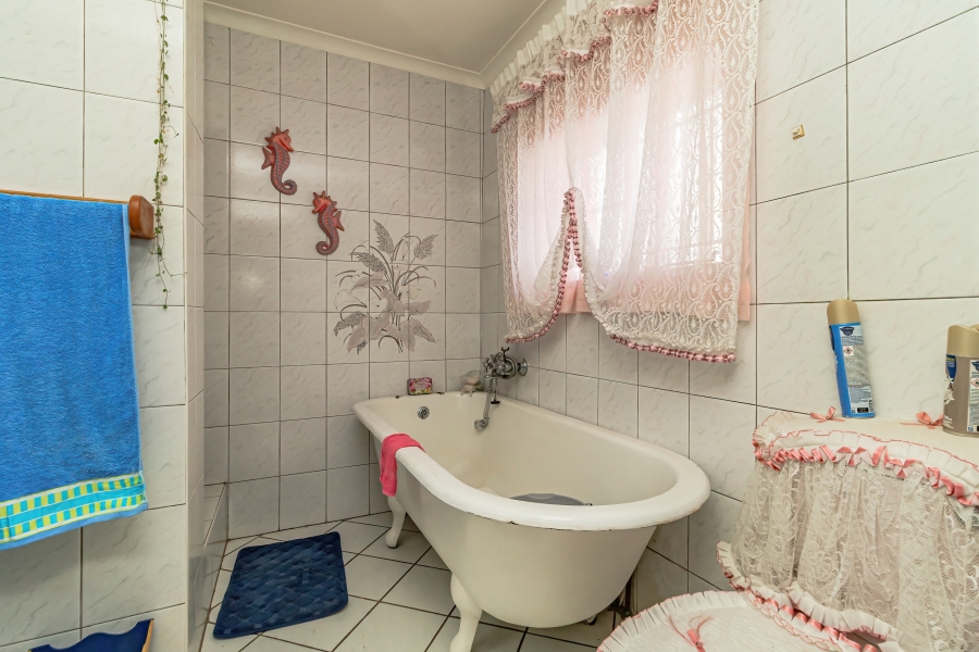 3 Bedroom Property for Sale in Edendale Gauteng