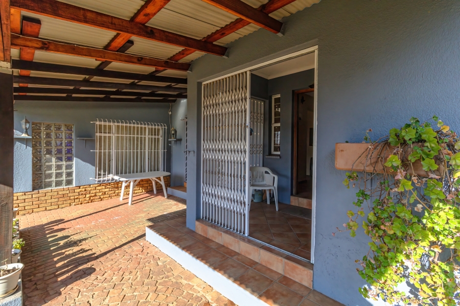 3 Bedroom Property for Sale in Edendale Gauteng