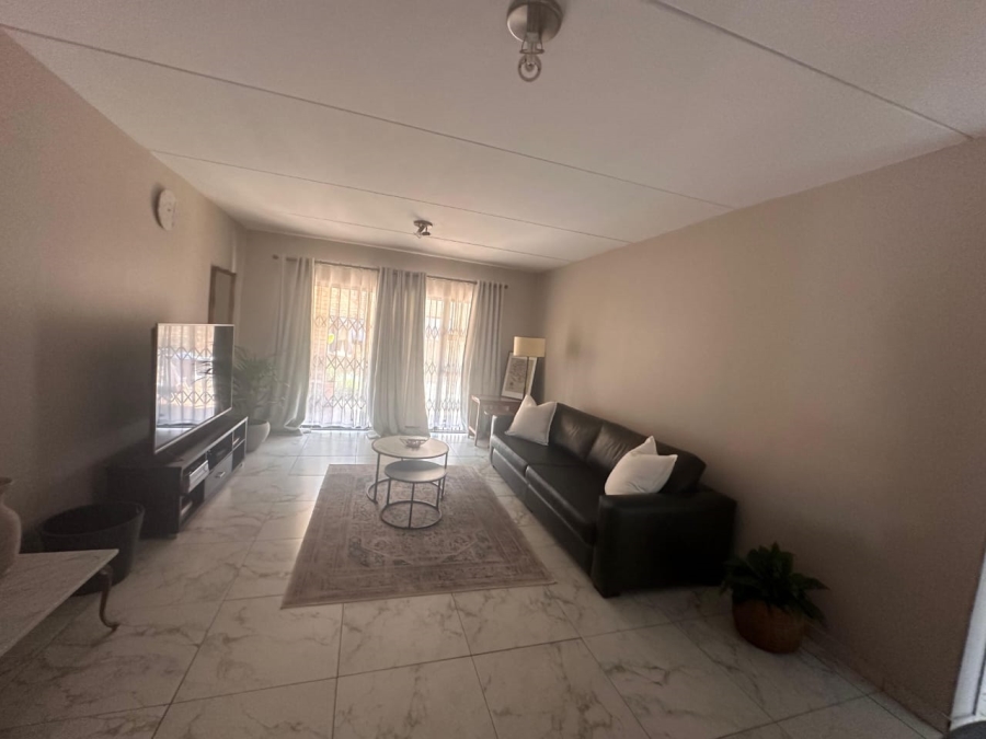 2 Bedroom Property for Sale in Sonneveld Gauteng