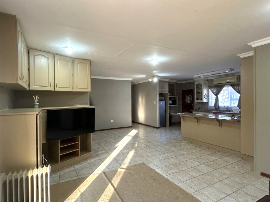 4 Bedroom Property for Sale in Vanderbijlpark SW 5 Gauteng