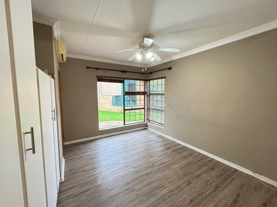 4 Bedroom Property for Sale in Vanderbijlpark SW 5 Gauteng
