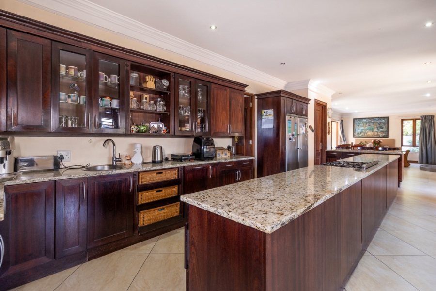 6 Bedroom Property for Sale in Sable Hills Gauteng