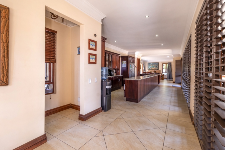 6 Bedroom Property for Sale in Sable Hills Gauteng