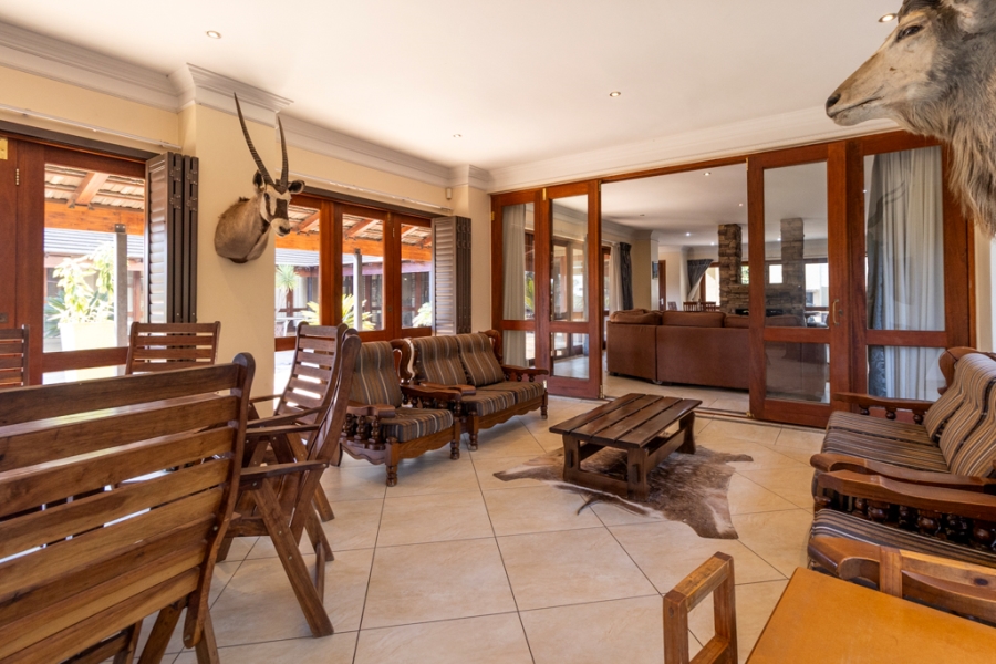 6 Bedroom Property for Sale in Sable Hills Gauteng