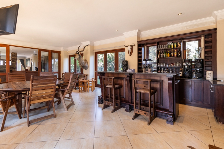 6 Bedroom Property for Sale in Sable Hills Gauteng