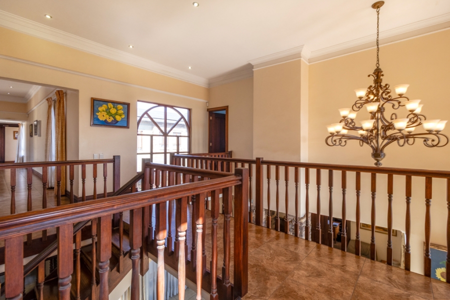 6 Bedroom Property for Sale in Sable Hills Gauteng