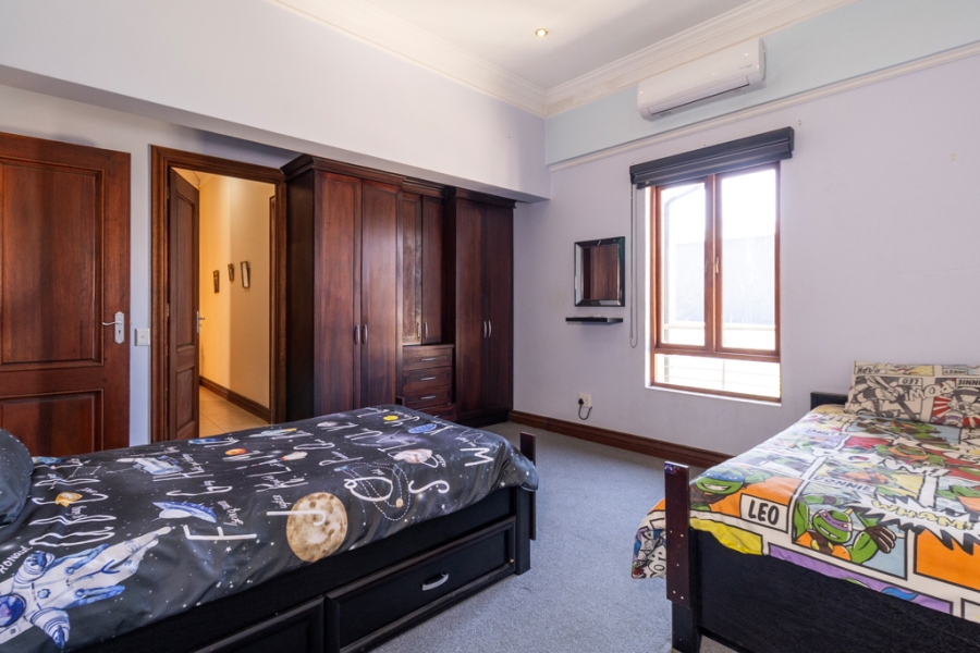 6 Bedroom Property for Sale in Sable Hills Gauteng