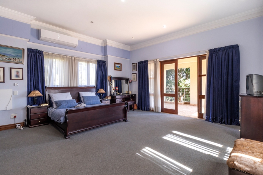 6 Bedroom Property for Sale in Sable Hills Gauteng