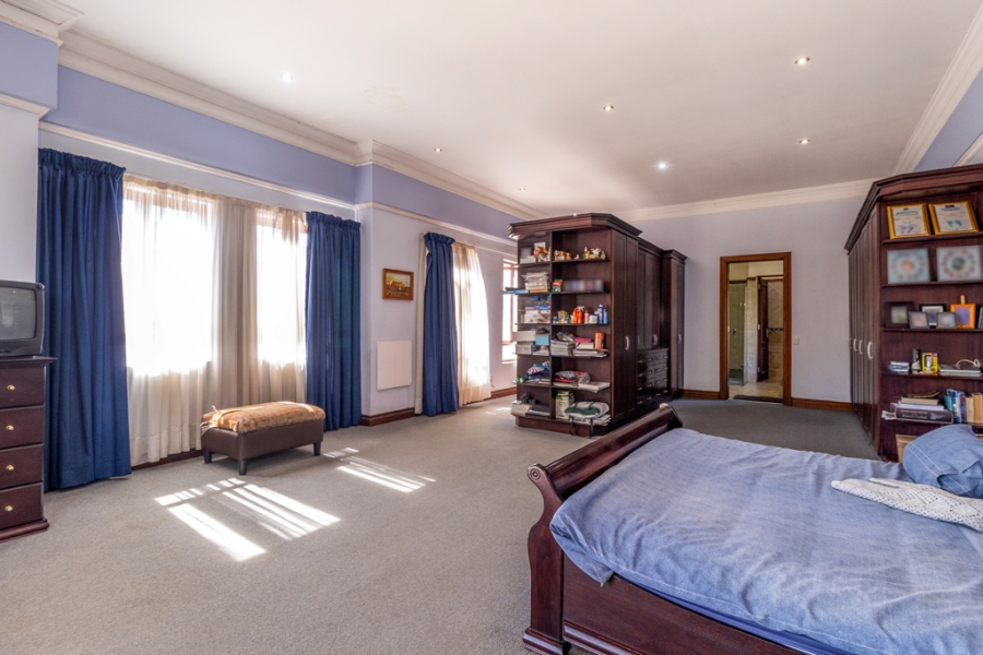 6 Bedroom Property for Sale in Sable Hills Gauteng