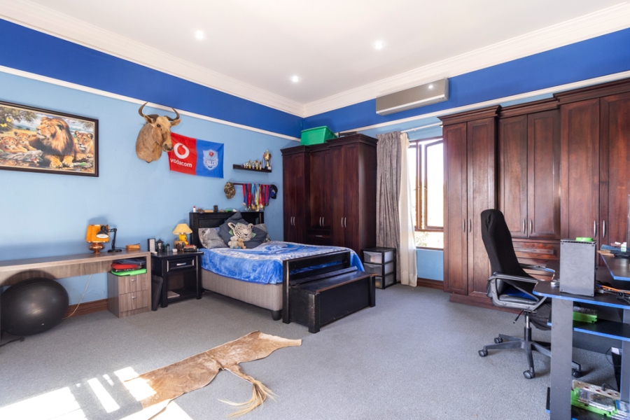 6 Bedroom Property for Sale in Sable Hills Gauteng