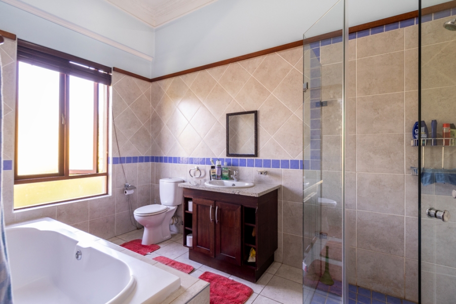 6 Bedroom Property for Sale in Sable Hills Gauteng