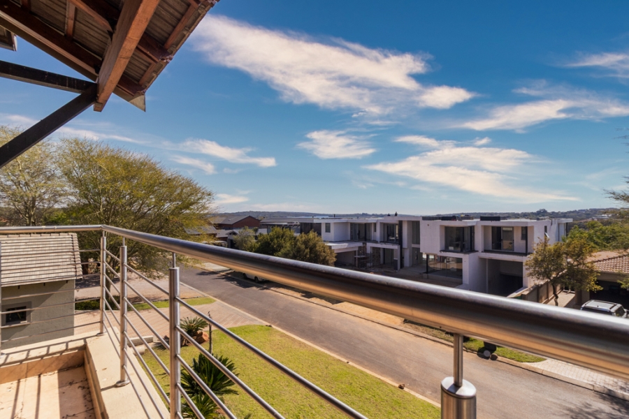 6 Bedroom Property for Sale in Sable Hills Gauteng