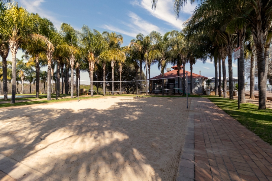 6 Bedroom Property for Sale in Sable Hills Gauteng