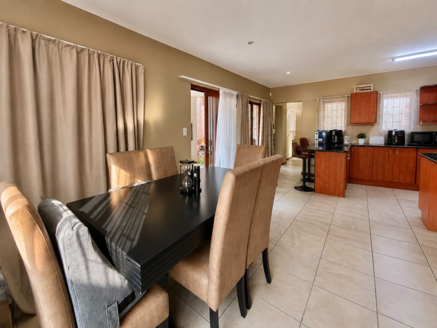 3 Bedroom Property for Sale in Monavoni Gauteng
