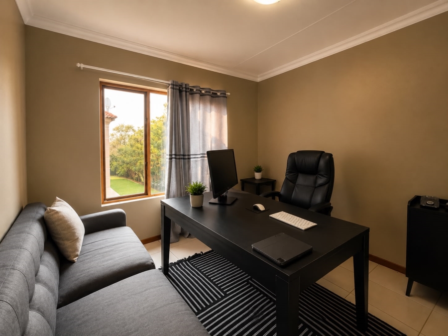 3 Bedroom Property for Sale in Monavoni Gauteng