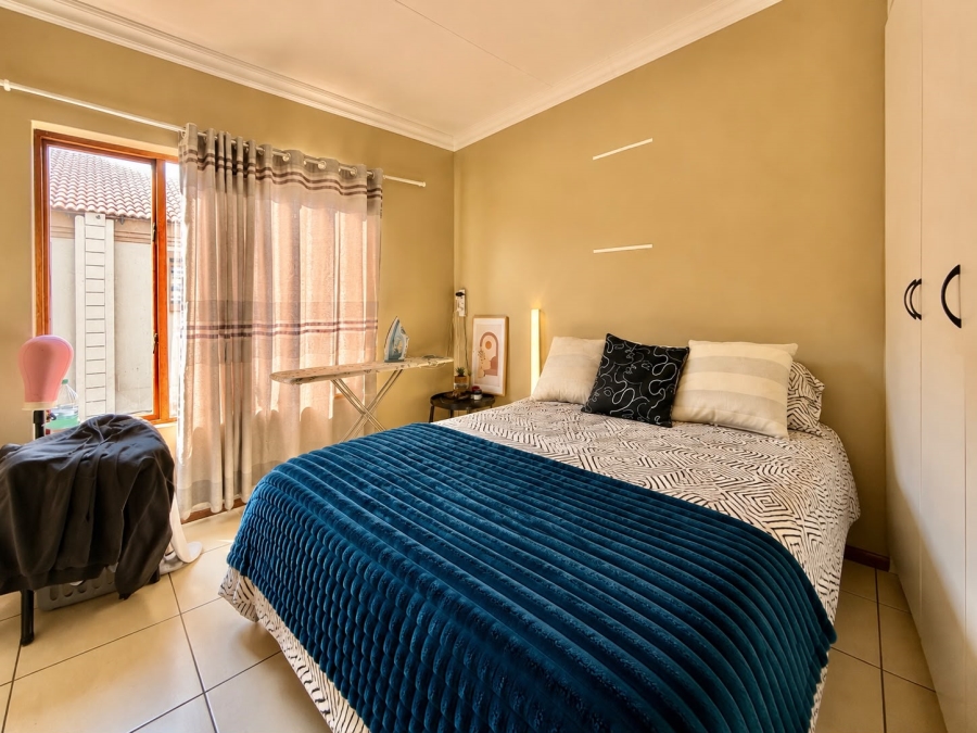 3 Bedroom Property for Sale in Monavoni Gauteng