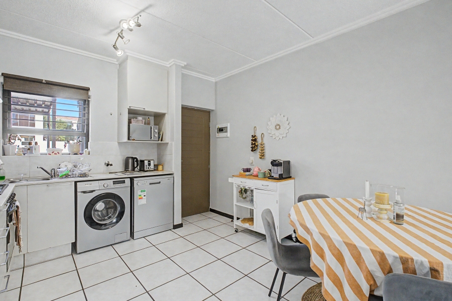 1 Bedroom Property for Sale in Douglasdale Gauteng