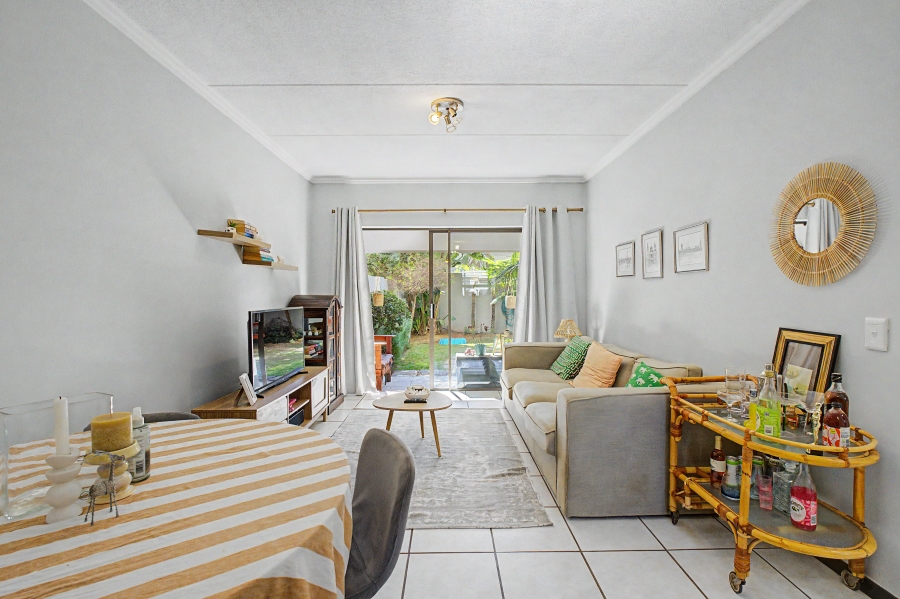 1 Bedroom Property for Sale in Douglasdale Gauteng