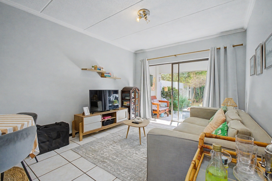 1 Bedroom Property for Sale in Douglasdale Gauteng