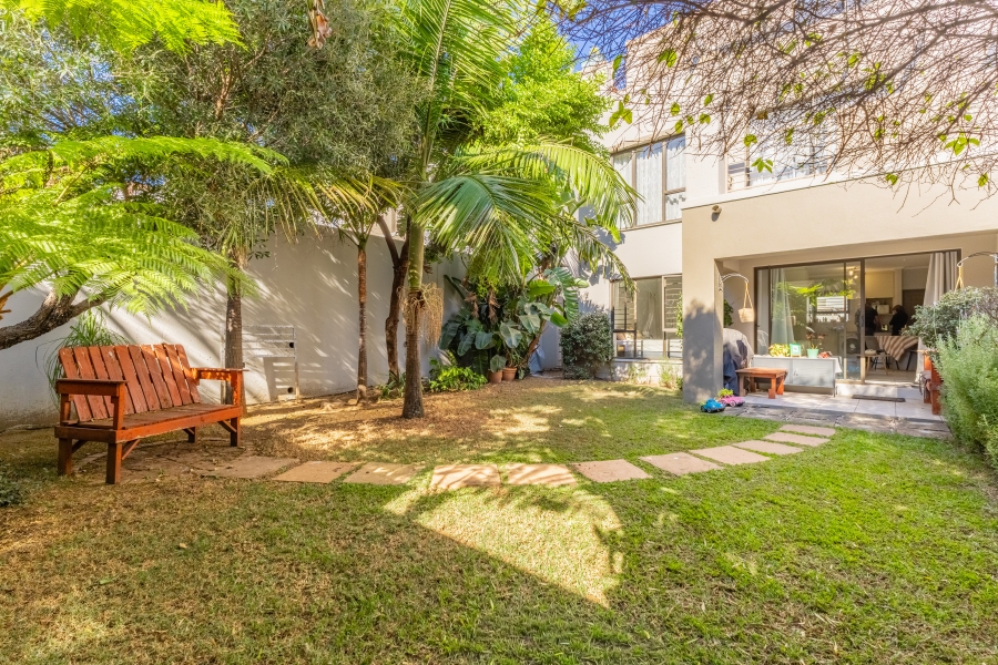 1 Bedroom Property for Sale in Douglasdale Gauteng