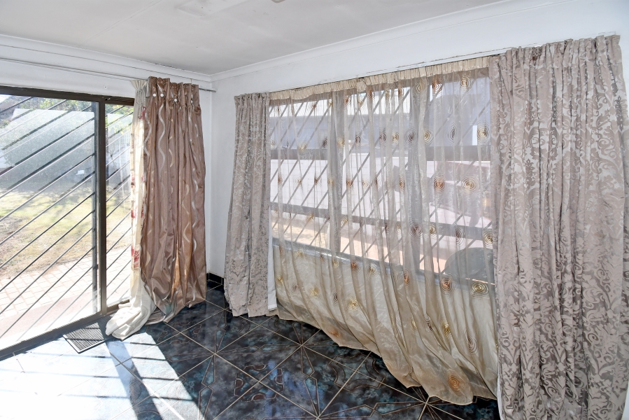 3 Bedroom Property for Sale in Crosby Gauteng