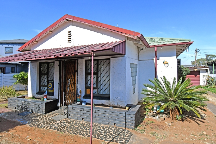 3 Bedroom Property for Sale in Crosby Gauteng