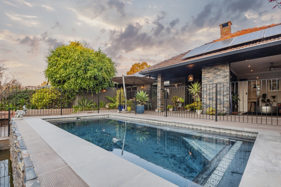 3 Bedroom Property for Sale in Emmarentia Gauteng