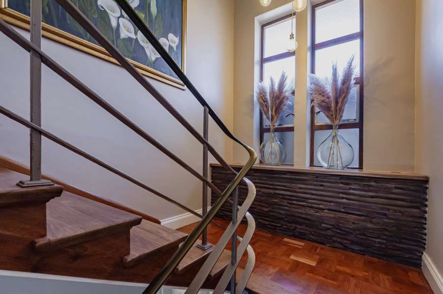 4 Bedroom Property for Sale in Greenside Gauteng
