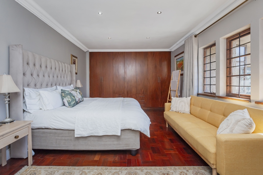 4 Bedroom Property for Sale in Greenside Gauteng