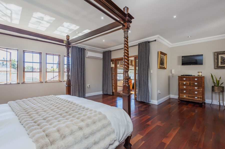 4 Bedroom Property for Sale in Greenside Gauteng