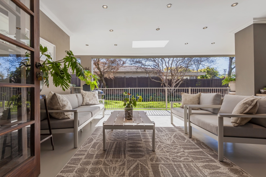 4 Bedroom Property for Sale in Greenside Gauteng